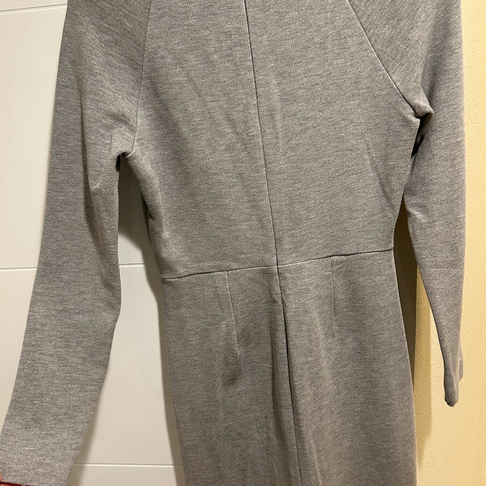 Madewell Gray Jersey Knit Sweatshirt Dress
(B5) - Picture 2 of 4